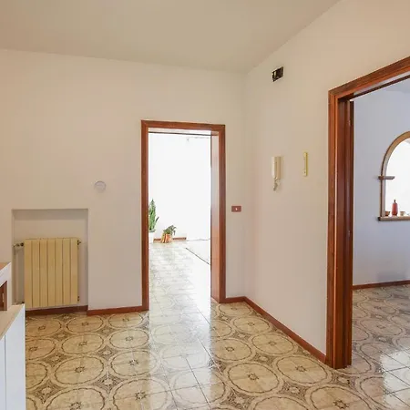 Beautiful In With House A Panoramic View Апартаменты Ламон