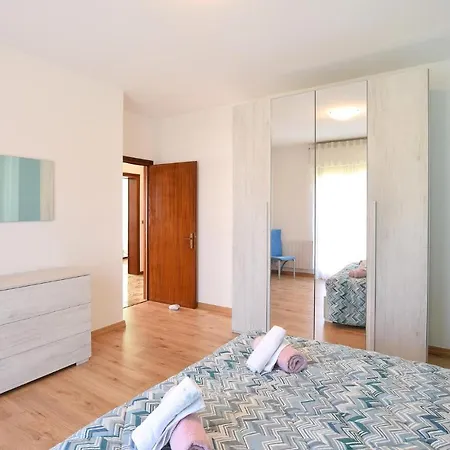Beautiful In With House A Panoramic View Ламон