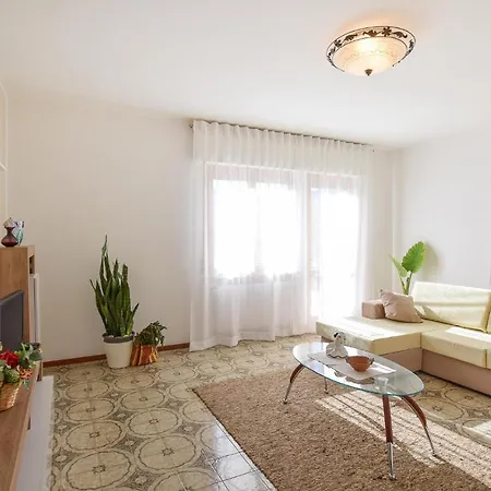 Beautiful In With House A Panoramic View Апартаменты Ламон